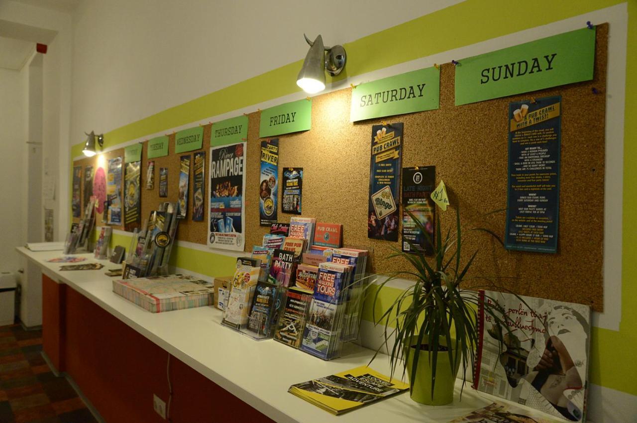 Budapest Party Hostel At Udvarom Dış mekan fotoğraf
