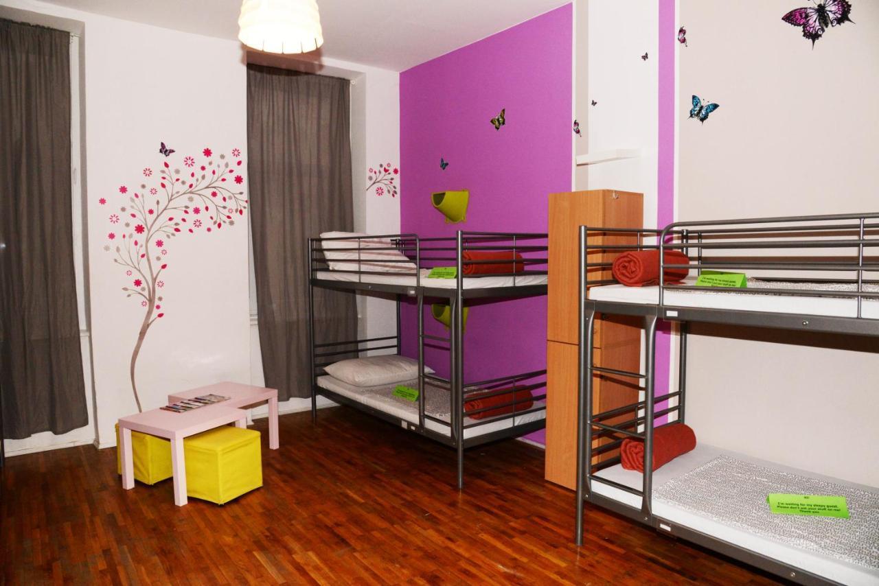 Budapest Party Hostel At Udvarom Dış mekan fotoğraf